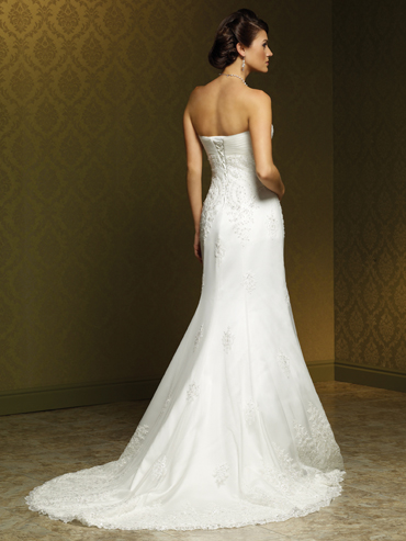 Wedding Dress_Sheath line 10C239